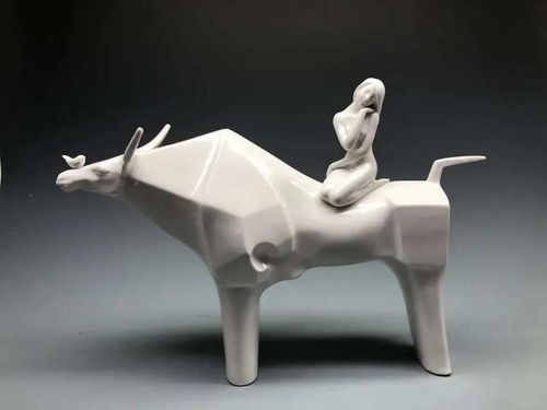 匠心獨運，銀輝閃耀——記王冬燕榮獲福建省工藝美術(shù)精品“爭艷杯”大賽銀獎